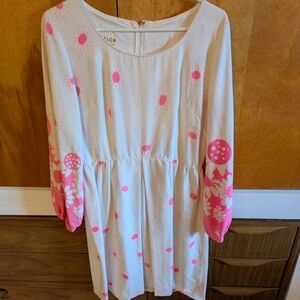 Floral Pink and White Hawaiian Dress